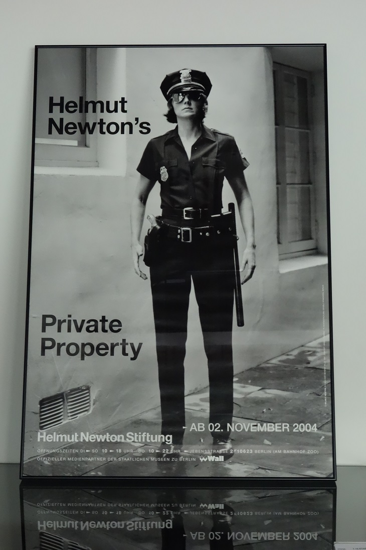 NO NAME PARISH ::: PRODUCTS ::: Helmut Newton /Private Property