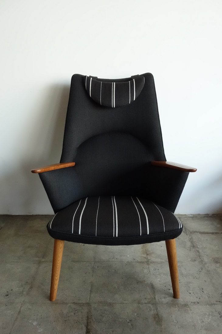 NO NAME PARISH ::: PRODUCTS ::: Mama bear chair AP27 by Hans J.Wegner