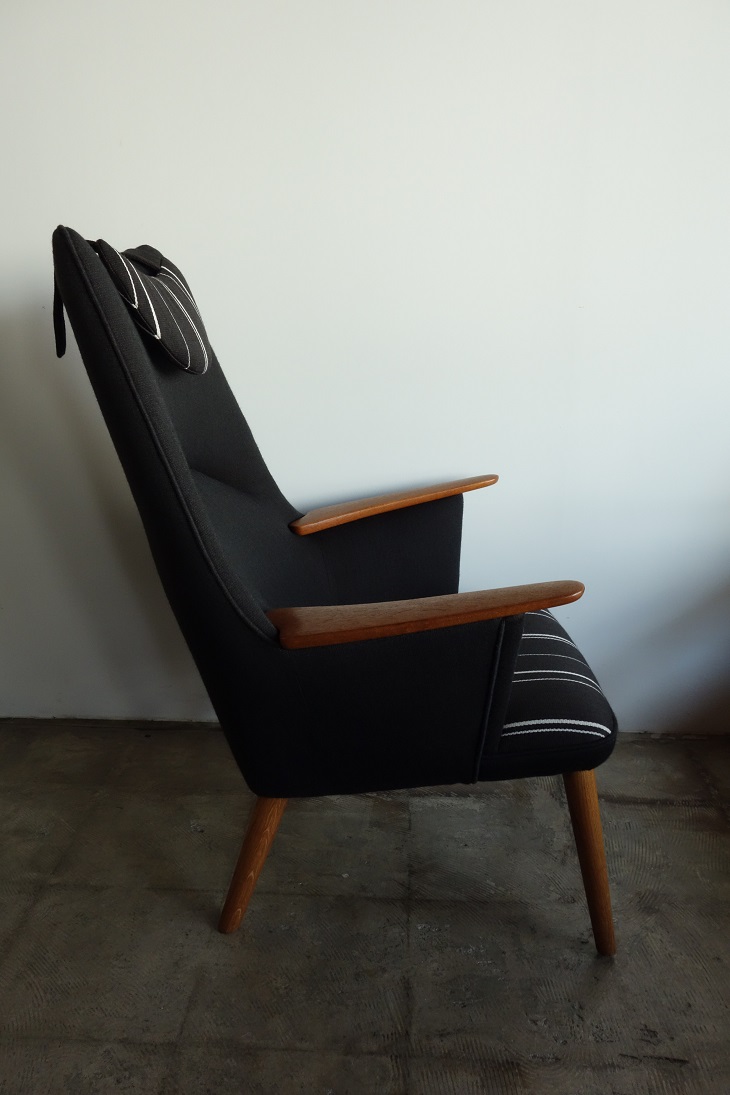 NO NAME PARISH ::: PRODUCTS ::: Mama bear chair AP27 by Hans J.Wegner